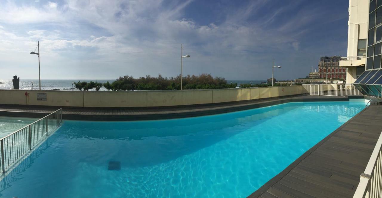 Studio Et Piscine Sur La Grande Plage ビアリッツ エクステリア 写真